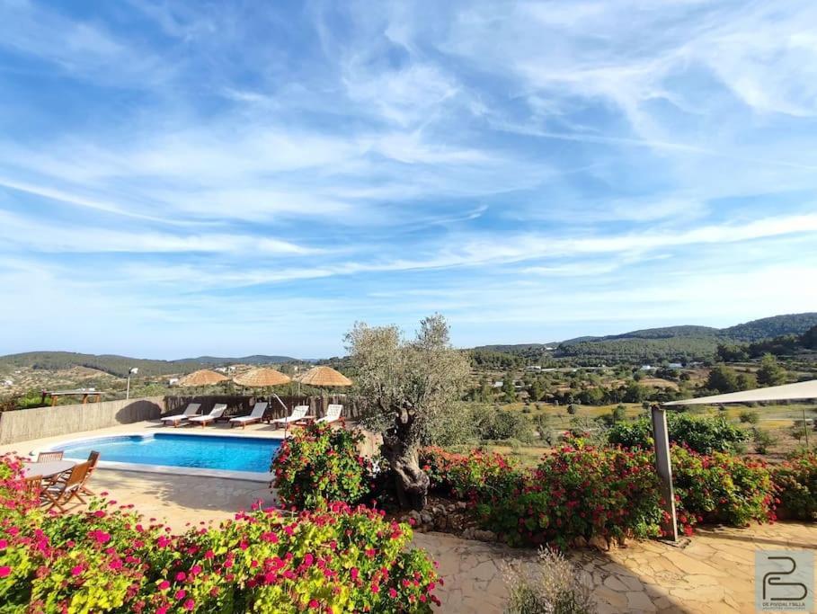 Casa Can Lluc Con Piscina, Jardin Y Vista Al Campo Sant Miquel De Balansat Luaran gambar