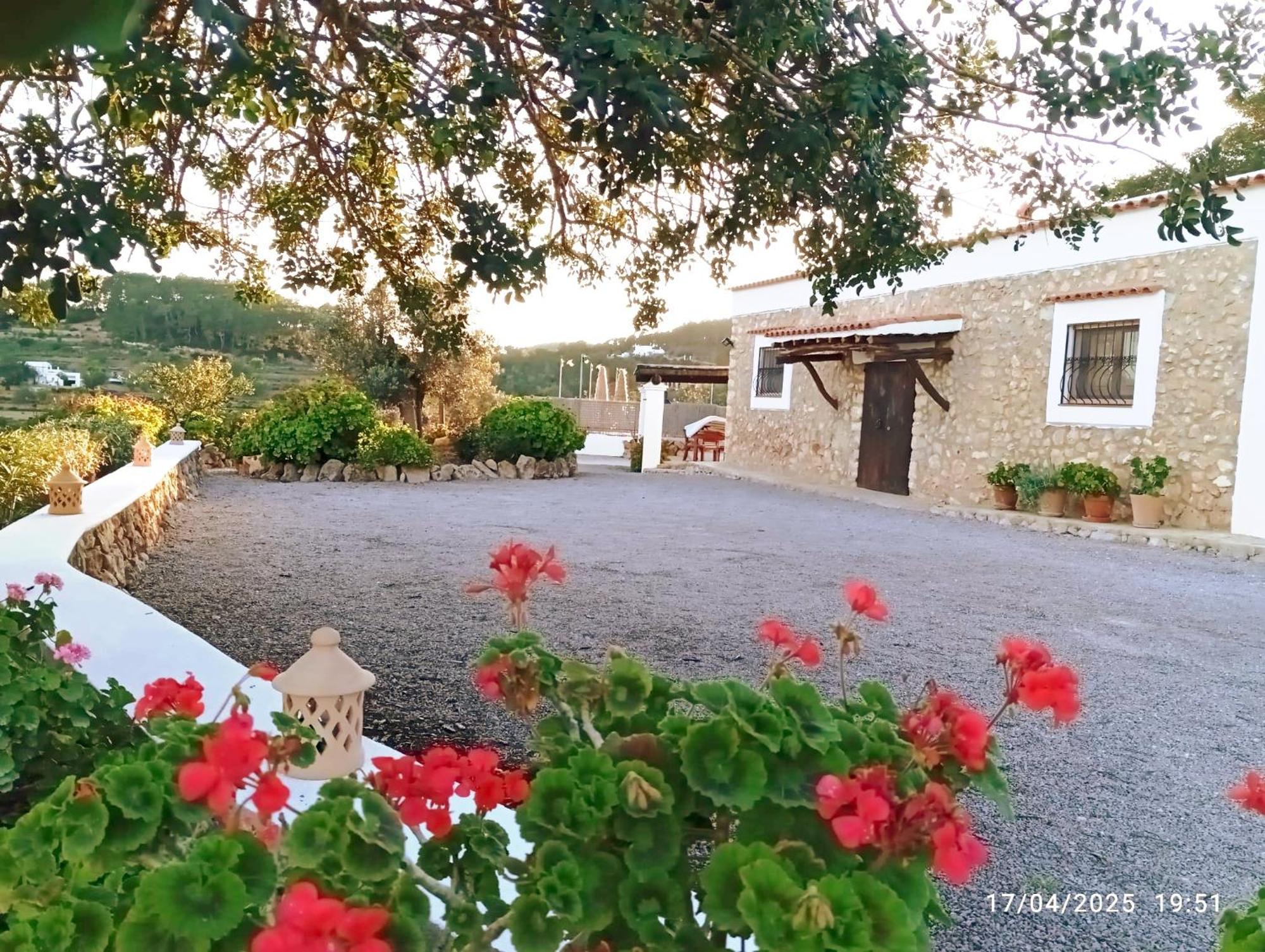 Casa Can Lluc Con Piscina, Jardin Y Vista Al Campo Sant Miquel De Balansat Luaran gambar