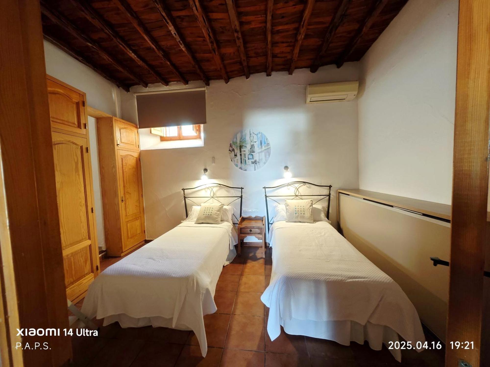 Casa Can Lluc Con Piscina, Jardin Y Vista Al Campo Sant Miquel De Balansat Luaran gambar